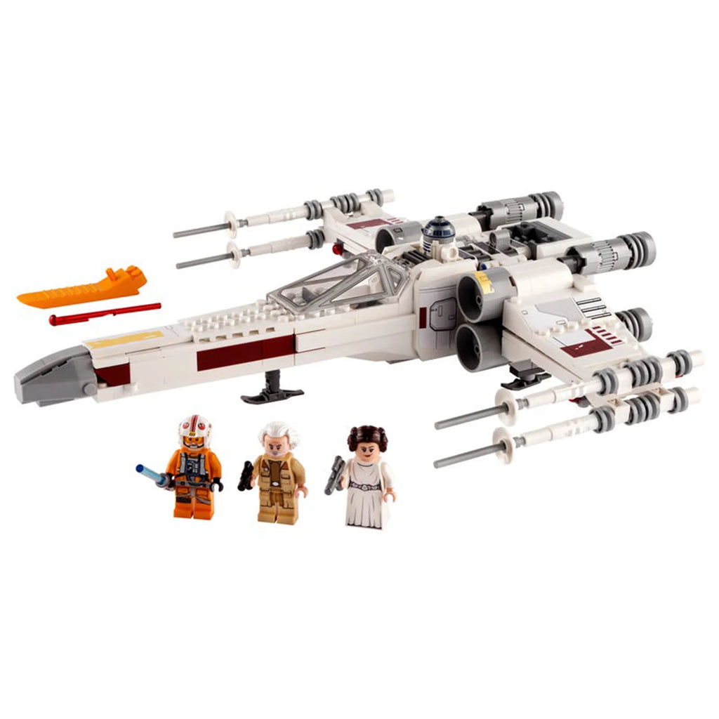 Building Toy with Minifigure and Droid Figure D702