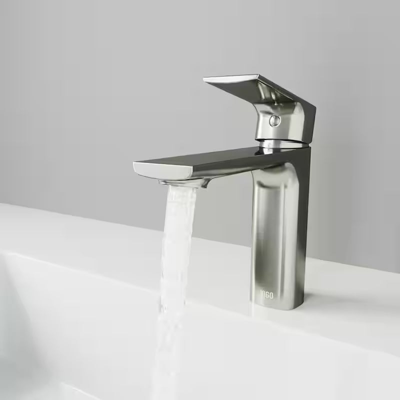 Single Handle Brushed Nickel Bathroom Faucet S356