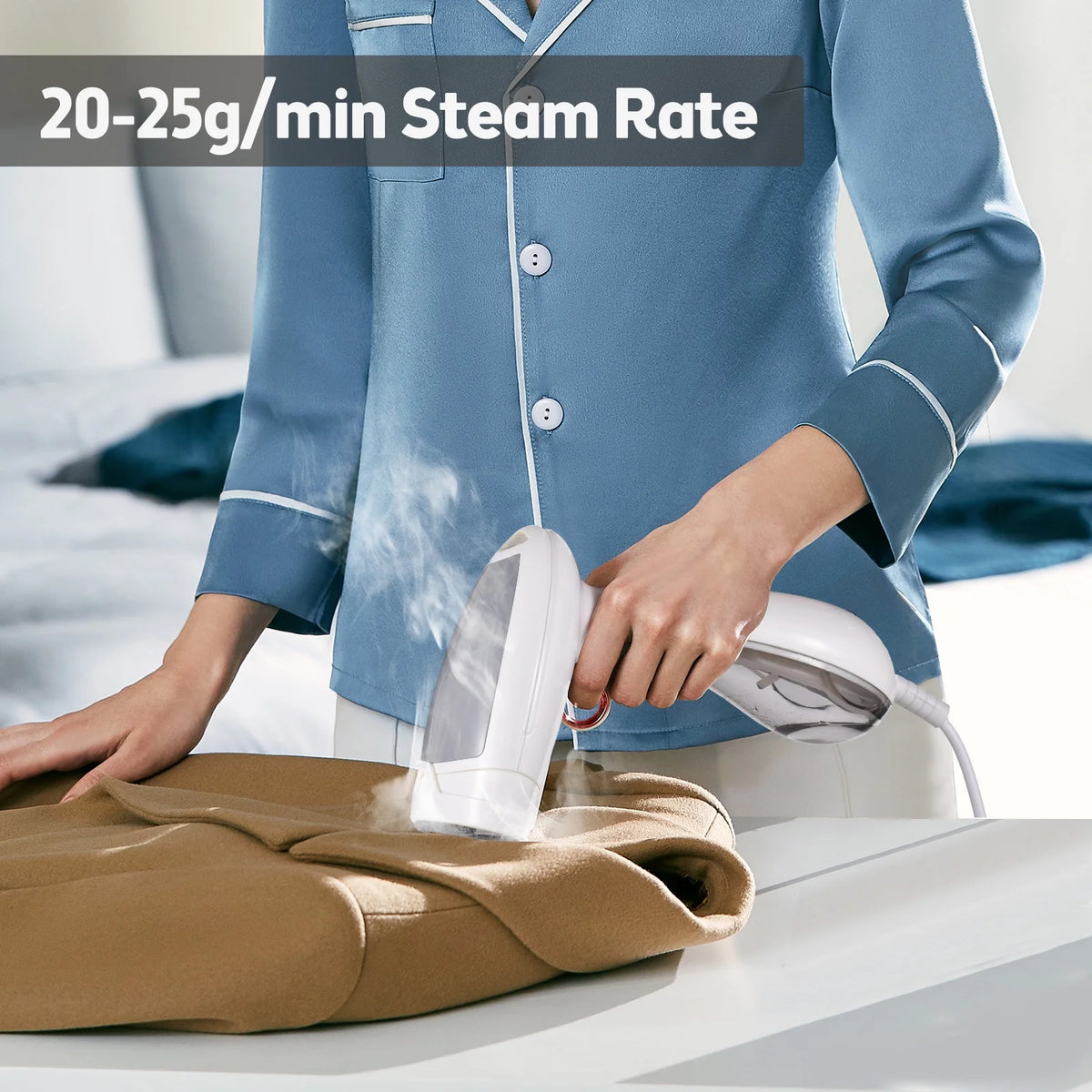 1300W Foldable Handheld Travel Steamer with 120ml Detachable Water K780