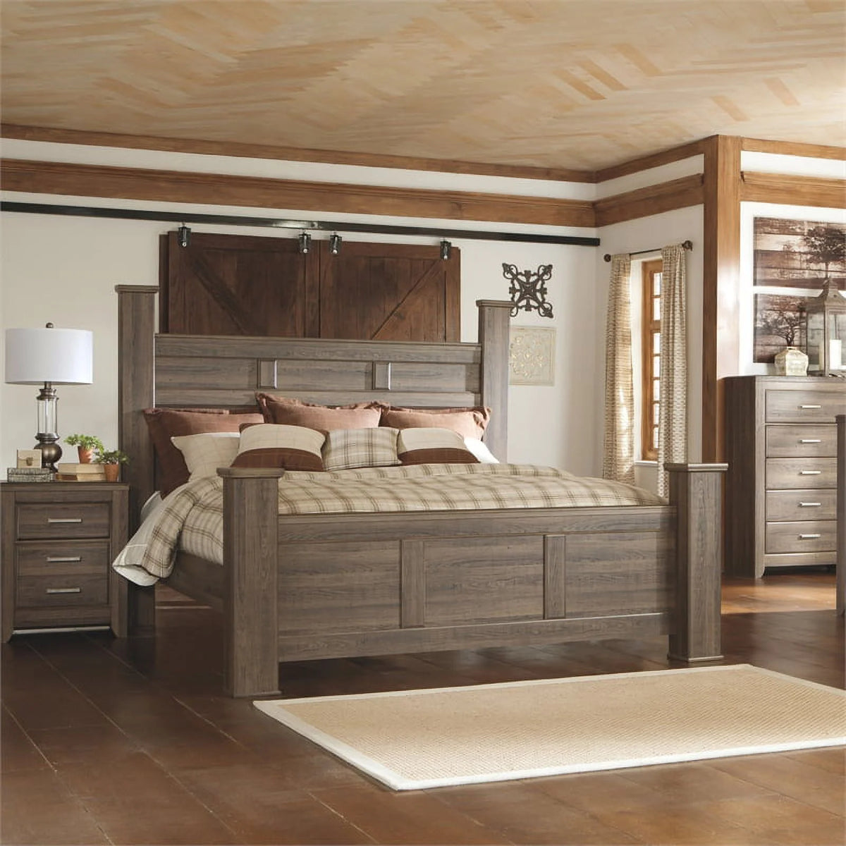 Queen Bed in Dark Brown A960078