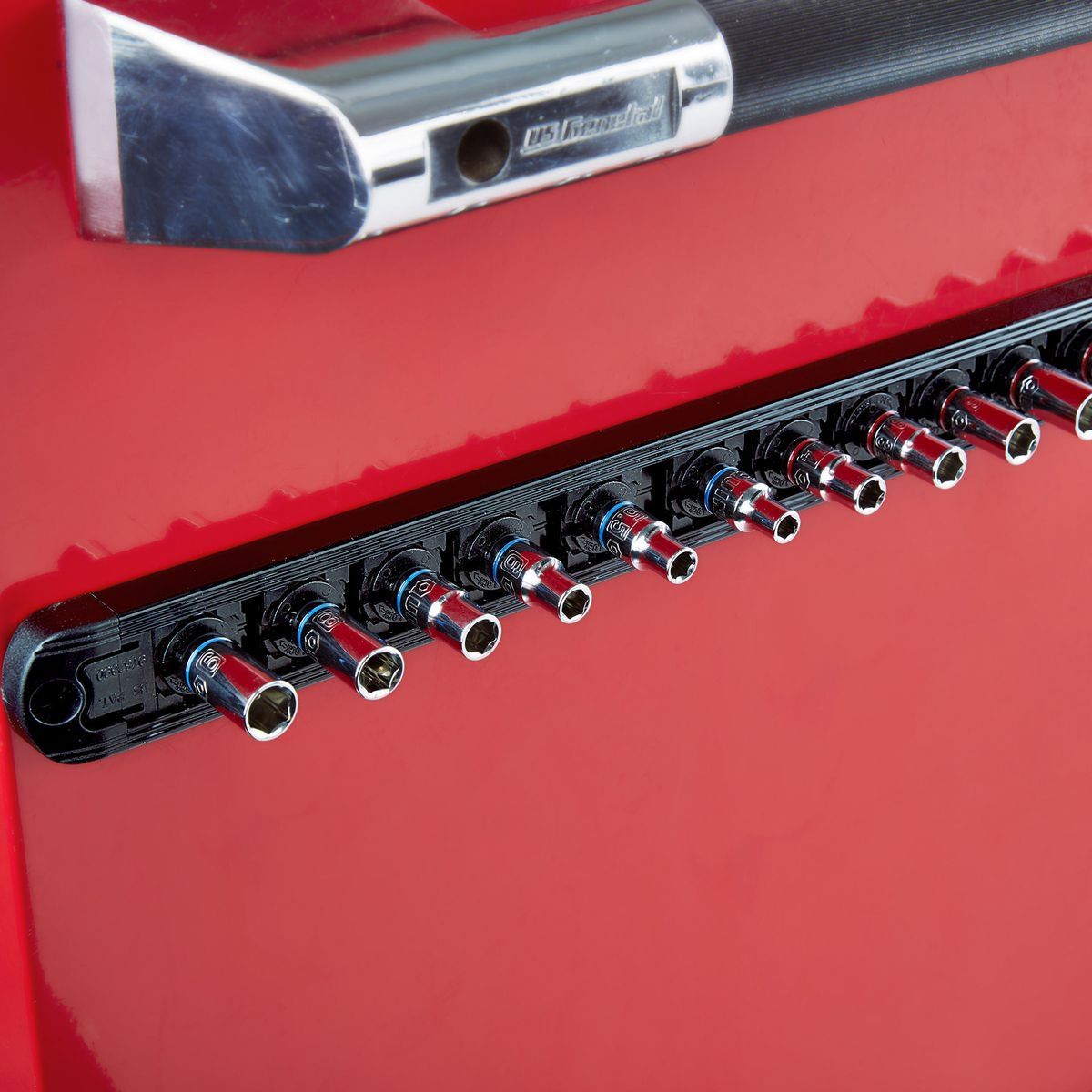 1/4 in. Magnetic Socket Rail with Twist Lock A868