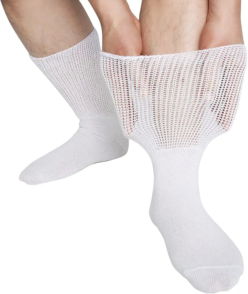 Black White Loose Fit Non-Binding Cotton Crew Socks R909