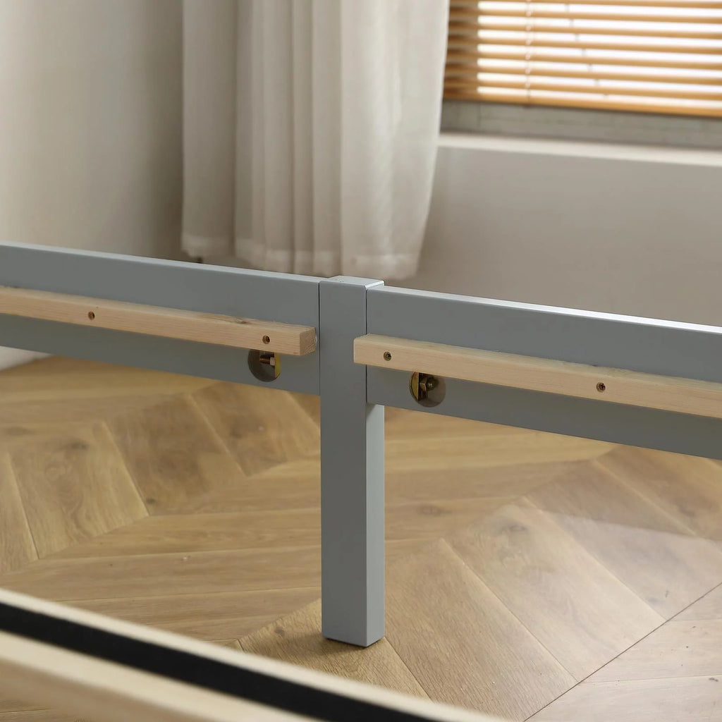 Full Bed Frame with Headboard E67632
